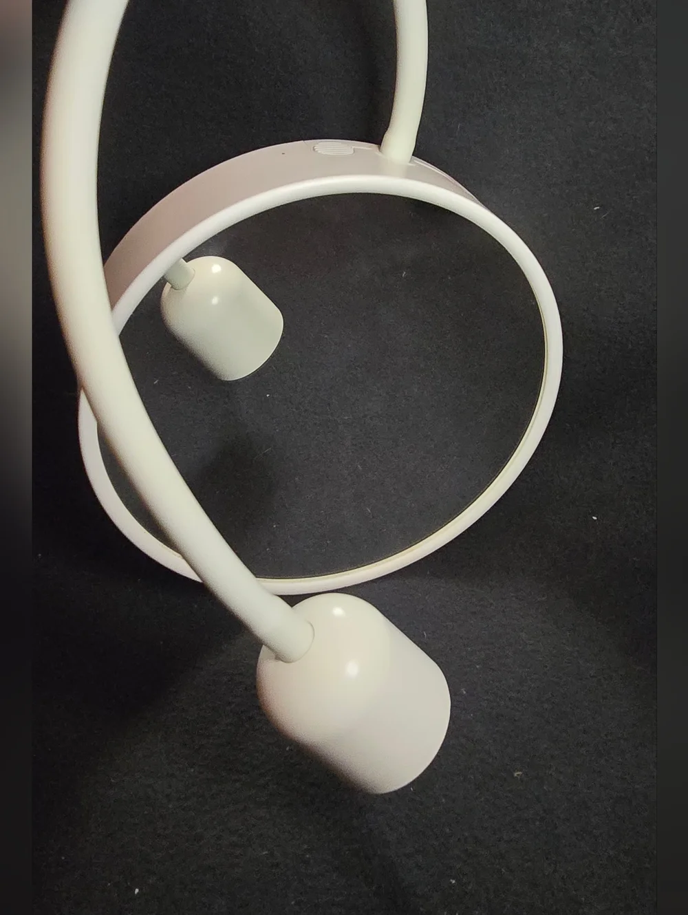 IKEA White Round Vanity Mirror with Flexible Gooseneck Light